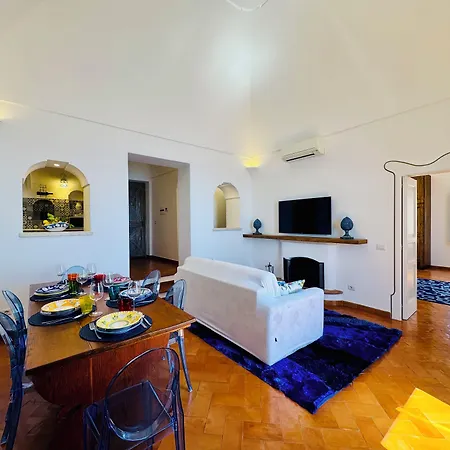 Yourhome - La Casa Di Chiara Дом отдыха *